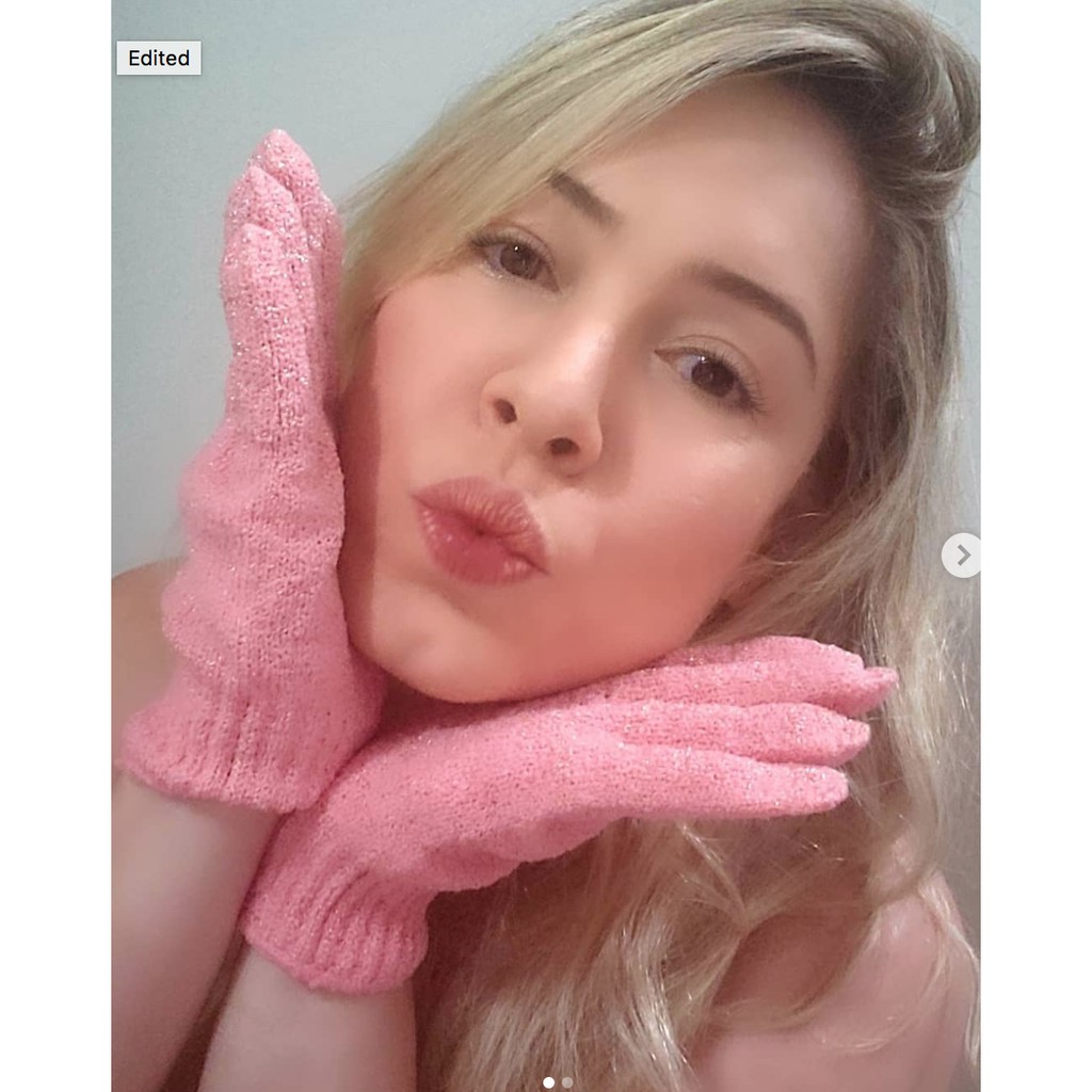Găng tay tắm, tẩy da chết giúp da sáng mịn THE BODY SHOP Exfoliating Bath Gloves