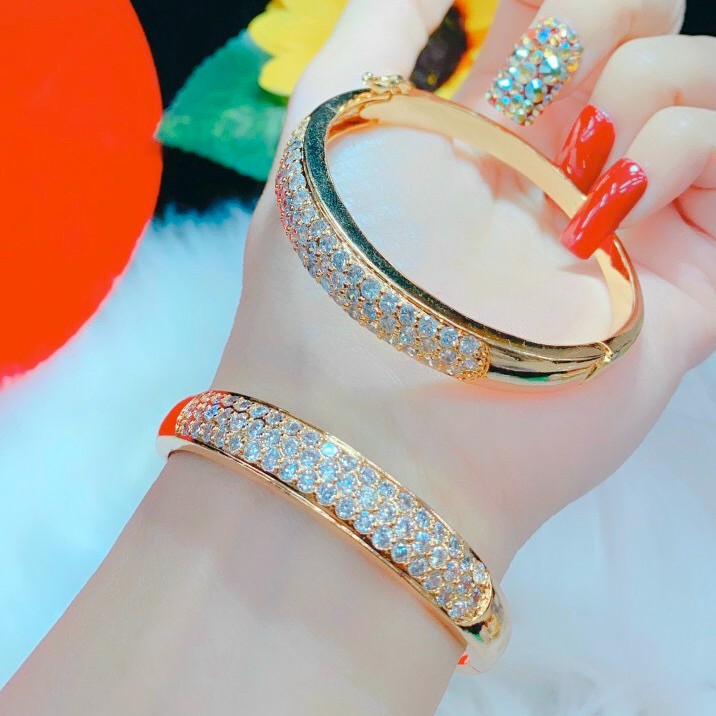 Vòng Tay Nữ Vàng Đẹp Đính Đá Tinh Xảo - Lắc Tay Nữ Đẹp - Đủ Size, Bền Màu, Không Đen Không Ngứa