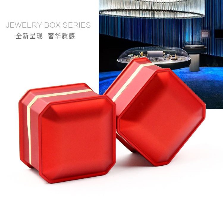 Hộp Đựng Trang Sức Hình Bát Giác Viền Vàng Sang Trọng Có Đèn LED Sáng Tạo