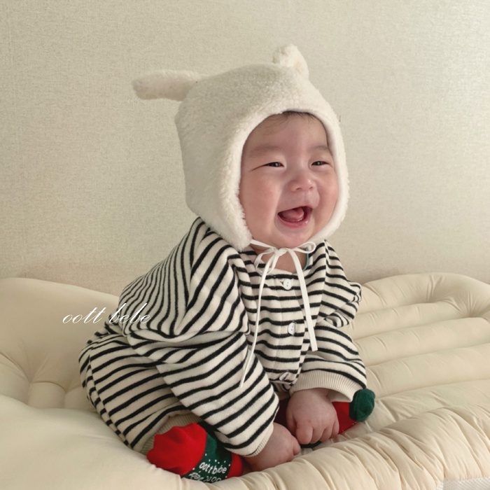 Bộ áo liền quần tay dài kẻ sọc in chữ thời trang mùa thu cho bé sơ sinh