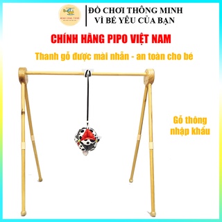 Kệ chữ A bằng gỗ an toàn cho bé thương hiệu Pipo dùng để treo bóng vải, sách vải và đồ chơi cho bé sơ sinh