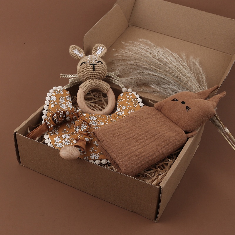 Set 4 Kẹp Khăn Yếm / Núm Vú Giả / Khăn Lau Nước Bọt Hỗ Trợ Chụp Ảnh