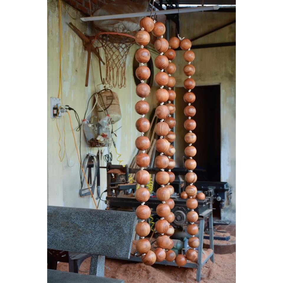 Vòng Lắc Eo Tràng Hạt Gỗ Hương