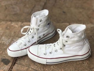 Converse trắng classic size 3 chân 22cm
