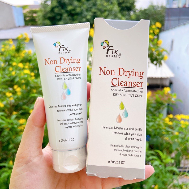 Combo Chăm sóc da nhạy cảm Fixderma Non Drying Cleanser và Kem dưỡng ẩm Cleovera