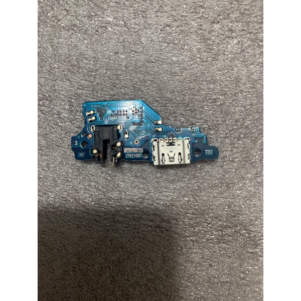 Cụm chân sạc oppo Realme C20