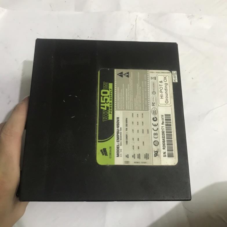 Nguồn Corsair VX450 có nguồn phụ 8 pin vga