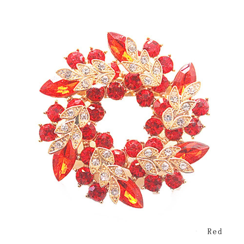 Ghim cài áo đính đá sang trọng