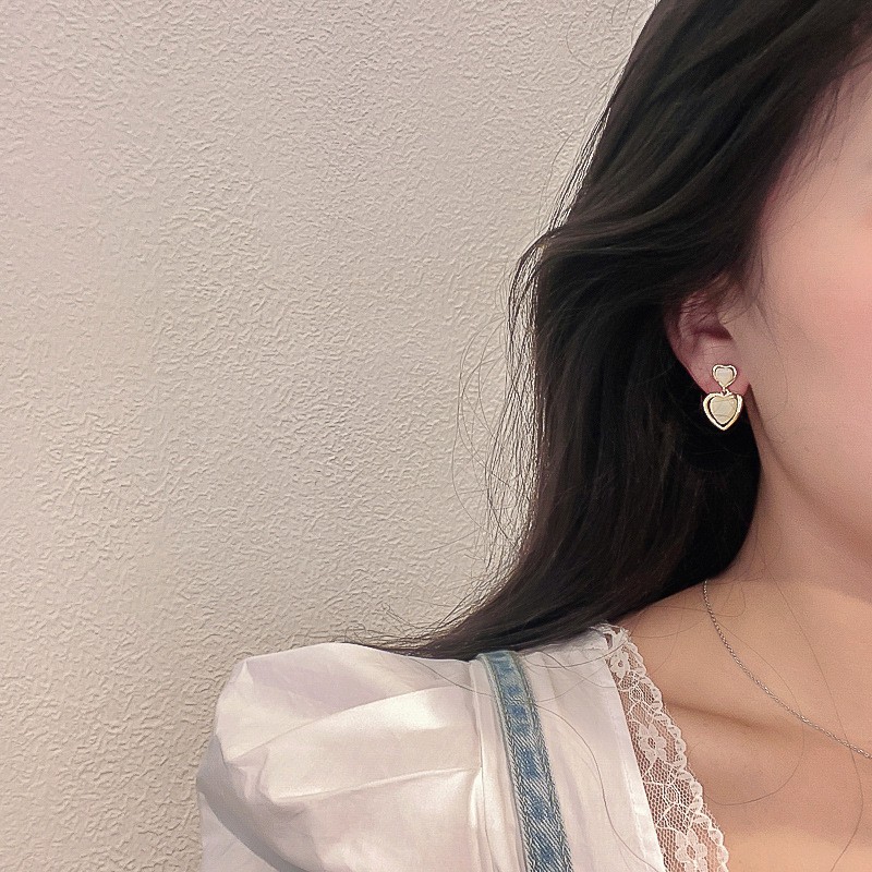 Hoa Tai Thả Hình Trái Tim Đính Đá Opal Phong Cách Hàn Quốc