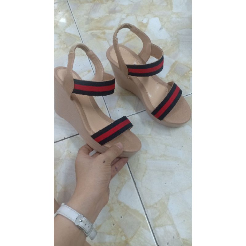 Sandal hậu thun 9p