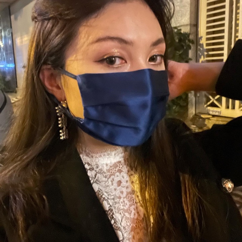 Khẩu Trang Vải Lụa Tơ Tằm Cao Cấp - Mulberry Silk - 30 momme - 6A Grade