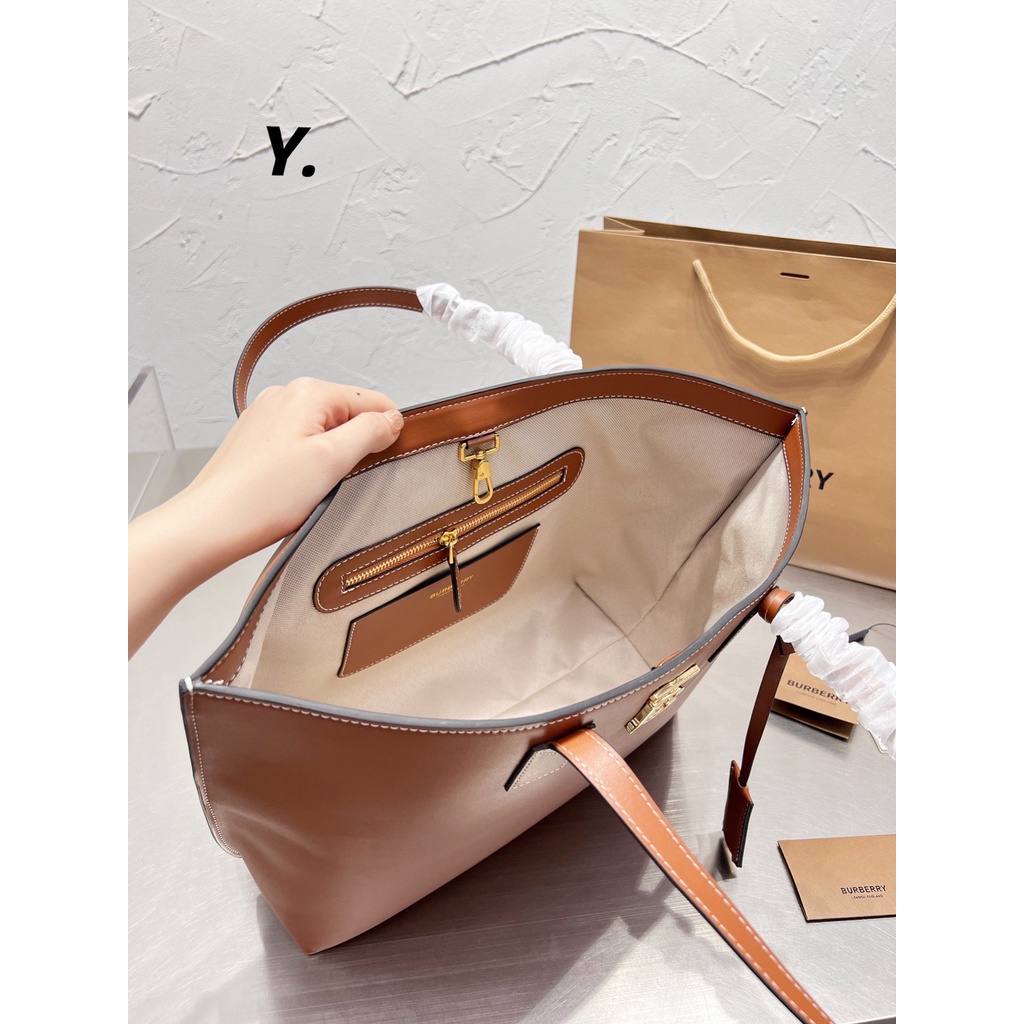 Burberry / burberry Túi Mua Sắm Cỡ Lớn Phong Cách Đơn Giản / Thời Trang Và Giải Trí / Xu Hướng Bùng Nổ