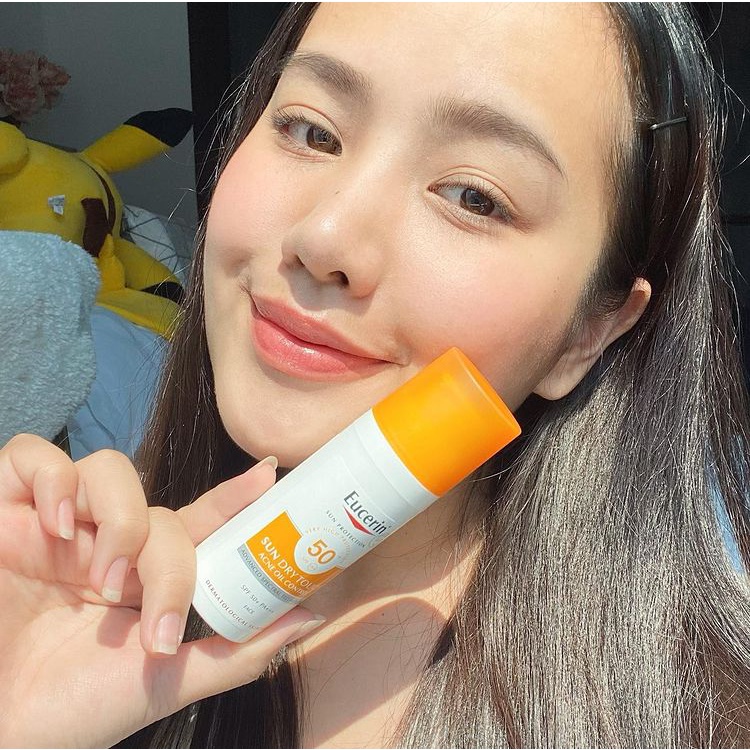 Kem chống nắng Eucerin Acne Oil Control Dry Touch Sun Gel - Cream SPF50+ 50ml (Mẫu mới)