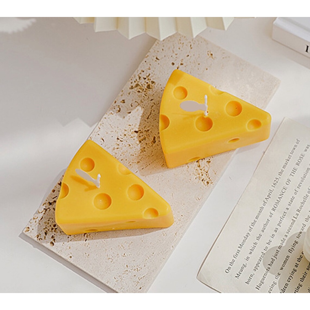 Nến Thơm Handmade Sáp Đậu Nành Hình Phô Mai Nhỏ Xinh Hương Tinh Dầu Cao Cấp Cheese Size 6x3.2cm | Oube Candle NT16