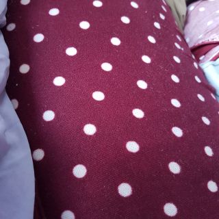 Set len chấm bi đỏ đô