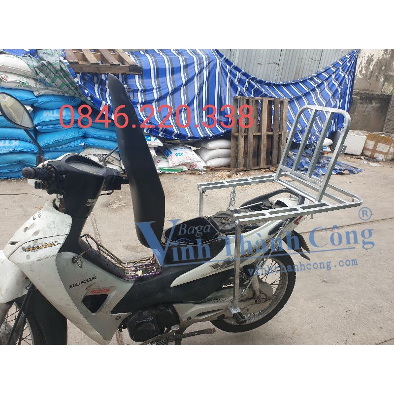 Baga chở hàng có nắp mở đổ xăng