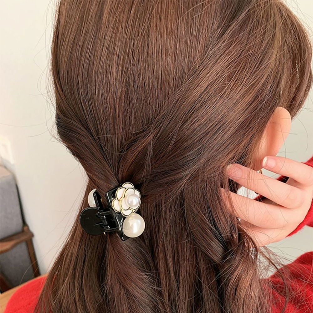 Kẹp tóc hình hoa đính ngọc trai thời trang dành cho nữ