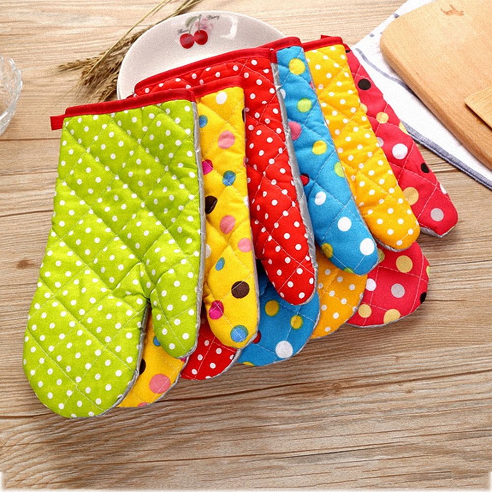 Găng tay cotton dày dặn chống nóng cách nhiệt tiện dụng cho nhà bếp