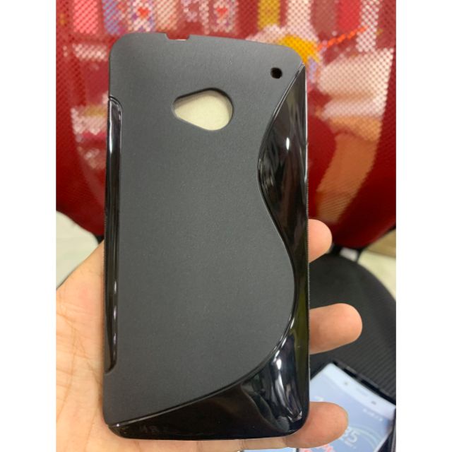 Ốp lưng HTC one M7 chất liệu cao su