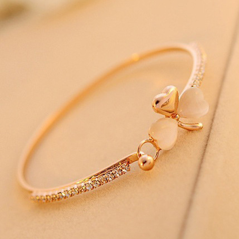 Vòng Tay Mặt Cỏ Bốn Lá Đính Đá Jp01