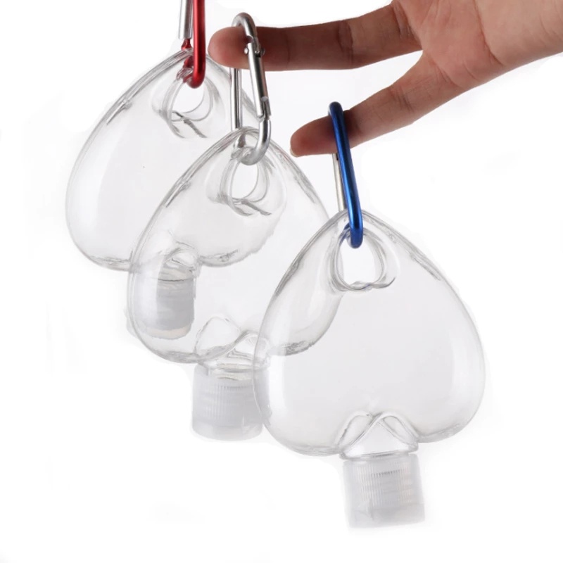 Chai đựng nước rửa tay hình trái tim có móc gắn tiện dụng 50ml
