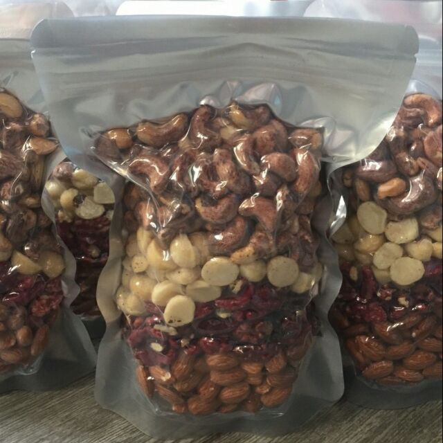 0.5kg Mix nuts Nhân mắc ca + Óc chó đỏ + Hạnh nhân + Điều