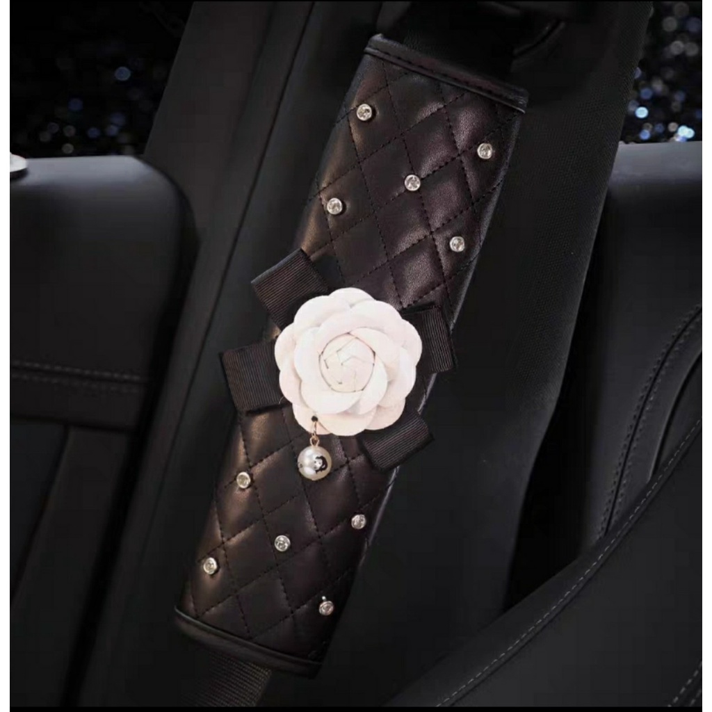 Đệm Da Bọc Dây Đai An Toàn Đính Đá Trang Trí Xe Hơi Sang Trọng