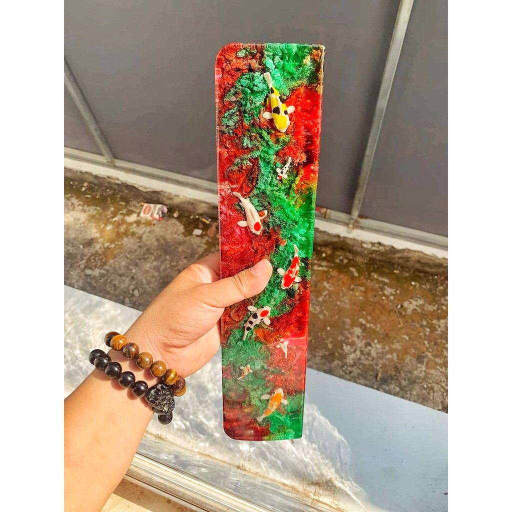 Kê tay bàn phím resin hàng handmade cá Koi nền xanh đỏ