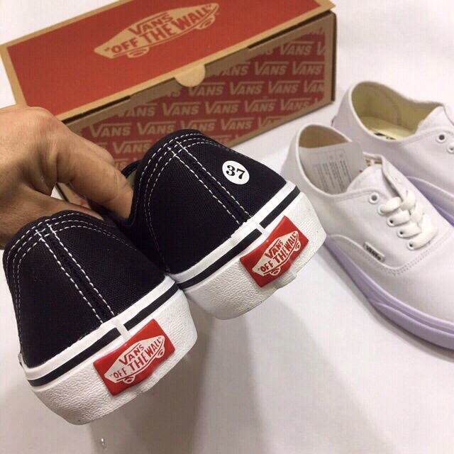 GIÀY THỂ THAO NAM NỮ