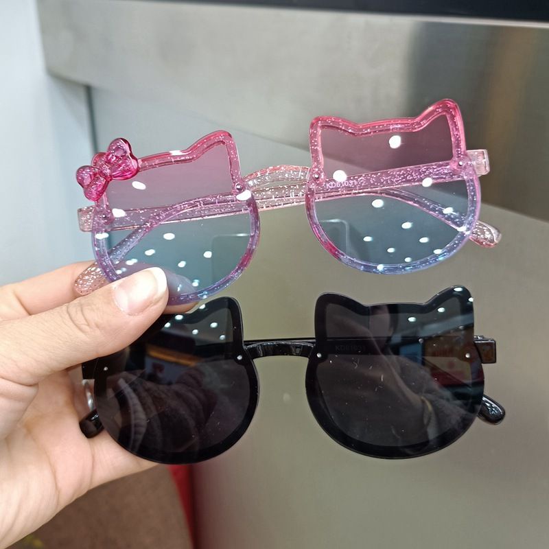 Kính râm hello kitty cho bé