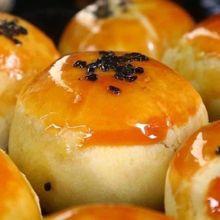 BÁNH TRỨNG CHẢY