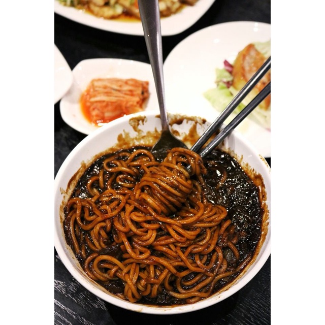 SỐT TƯƠNG ĐEN HÀN QUỐC GÓI 250G /200G