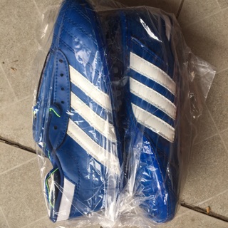 (ẢNH THẬT) GIÀY BÓNG ĐÁ 3 SỌC FULL KHÂU ĐẾ SIZE 33-44
