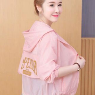 Áo khoác gió nữ