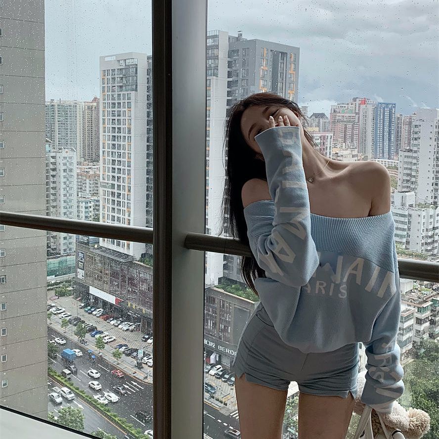 Áo Dệt Kim Trễ Vai Tay Dài Phong Cách Mùa Thu Mới