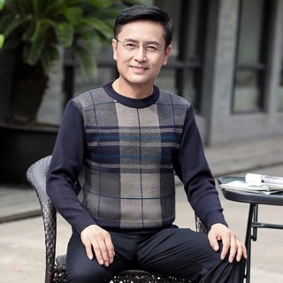 áo len tăm u40 trở lên( ảnh thật phía sau)