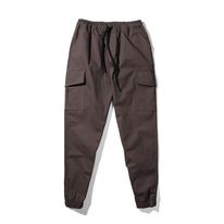 Quần kaki có bo túi hộp