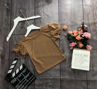 Áo croptop tay phồng