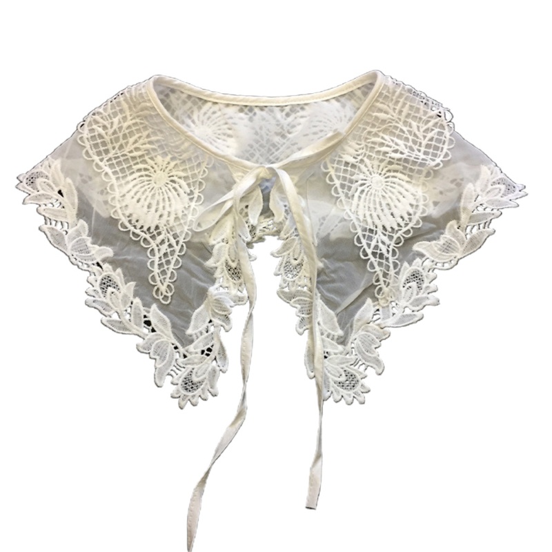 Cổ áo ren hai lớp thêu họa tiết dành cho nữ