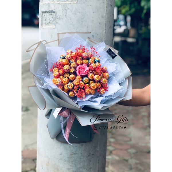 Bó hoa kẹo siêu to 75c siêu xinh NT26721