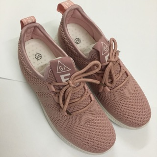 Giày thể thao nữ - order
