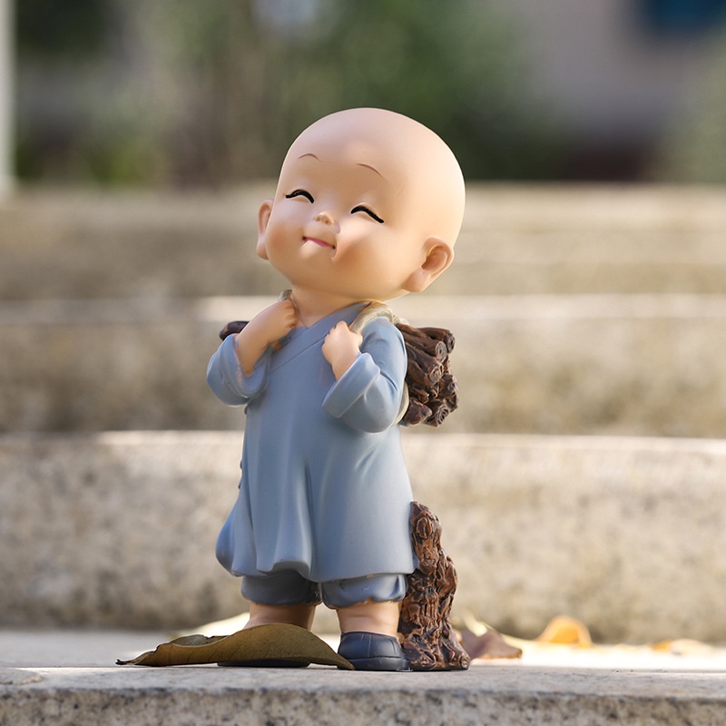 Tượng Chú Tiểu Áo Xanh Yêu Đời
