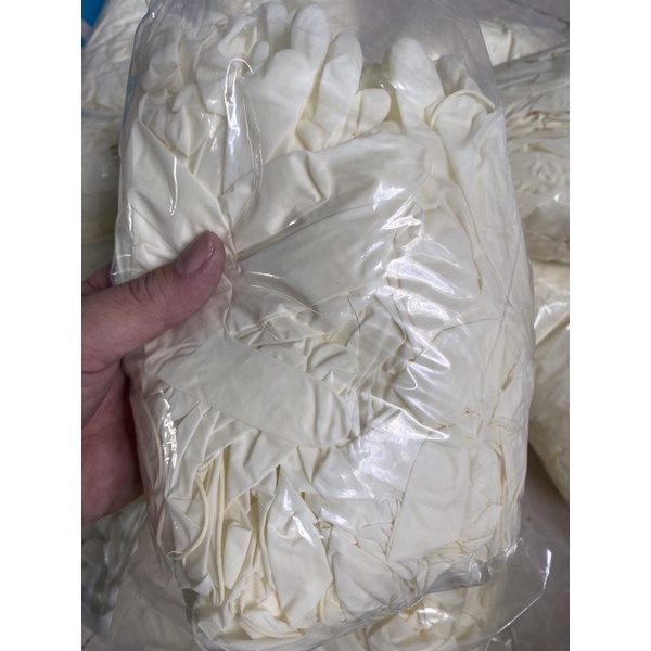 01 túi / 100 chiếc găng tay y tế latex có bột Mega glove , size S và M , màu trắng .