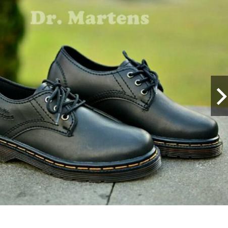 (giảm Giá) Giày Bốt Nam Dr. Martens Docmart Cổ Thấp Màu Đen / Nâu