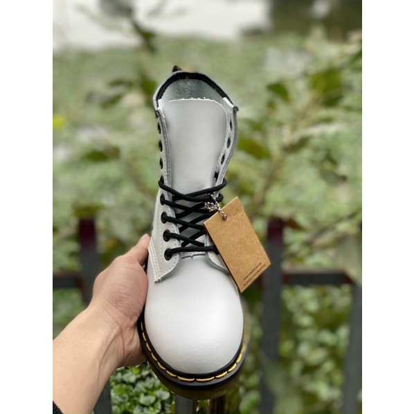 Ảnh chi tiết giày thể thao dr,marten trắng nữ cao cổ size