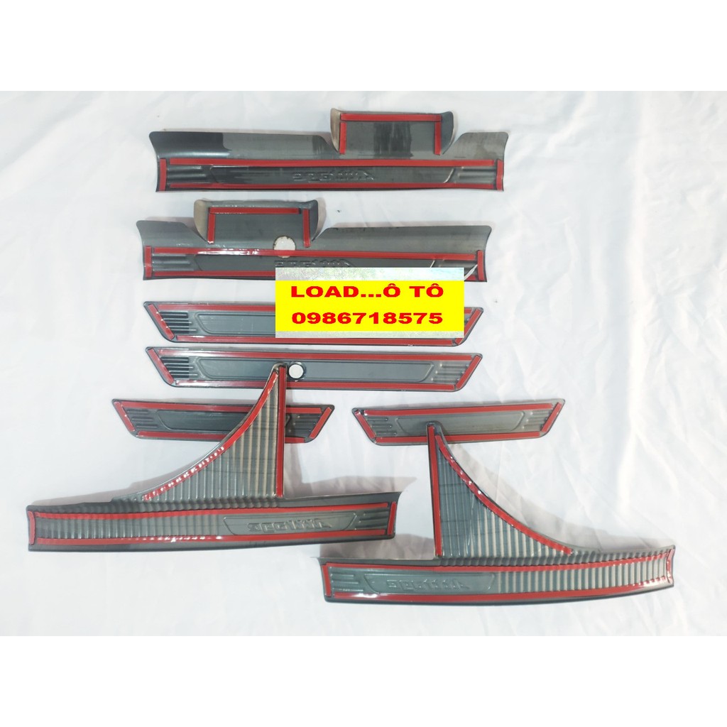 Ốp Bậc Cửa, Nẹp Bước Chân Carbon Xe Mitsubishi Attrage 2023-2018 Mẫu Carbon Cao Cấp Nhất Thị Trường