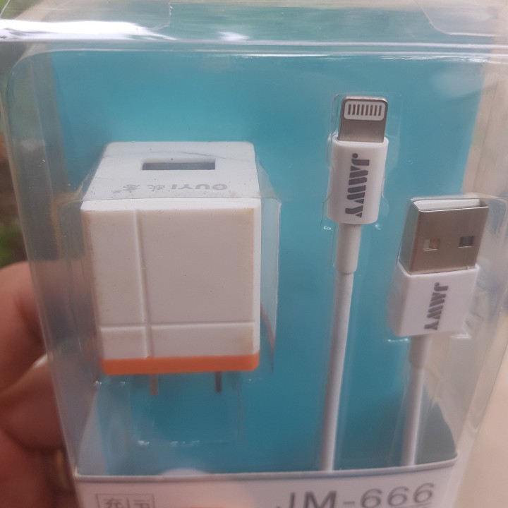 Sạc điện thoại Iphone 5, 6