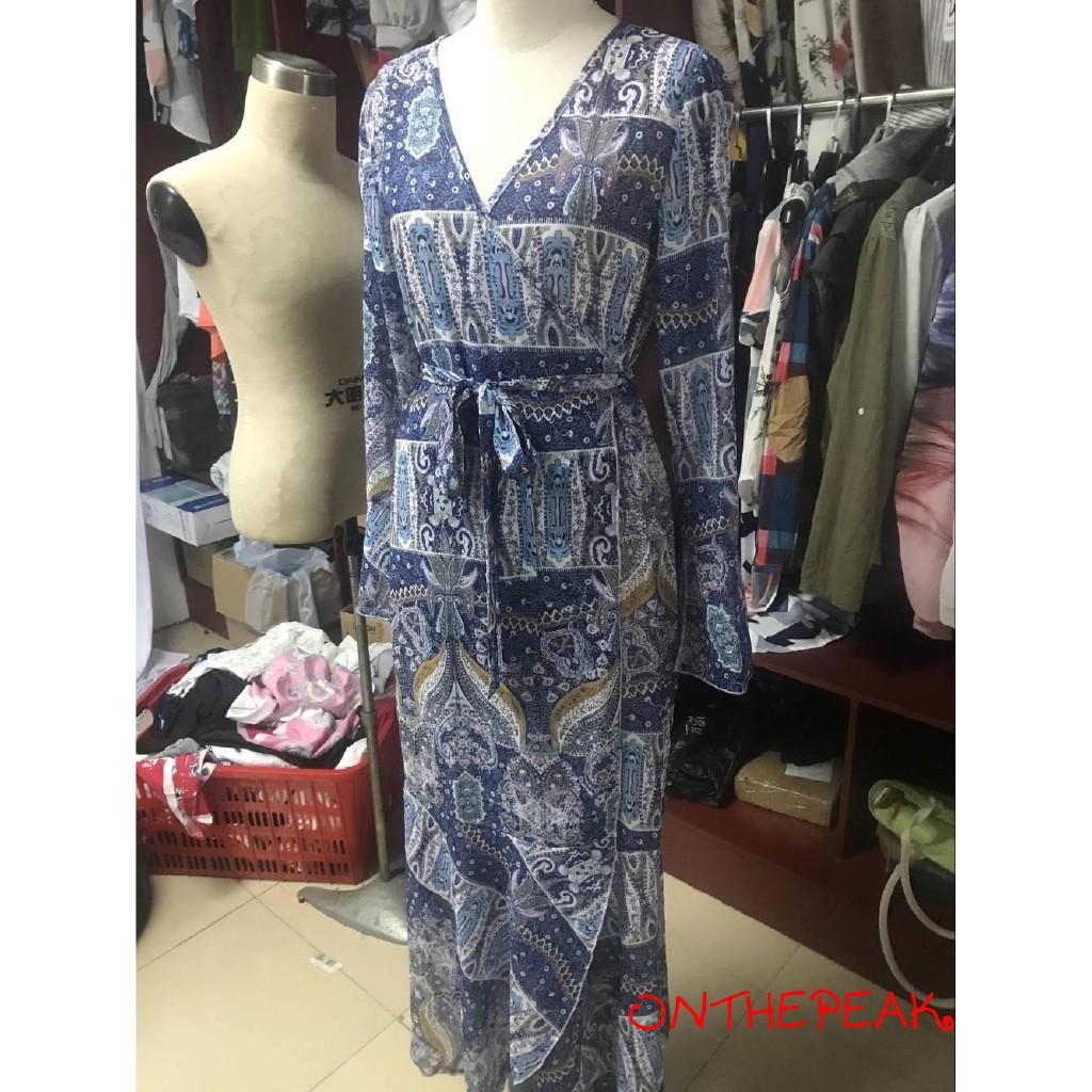 Đầm maxi chiffon dài tay xẻ tà trước phong cách Boho