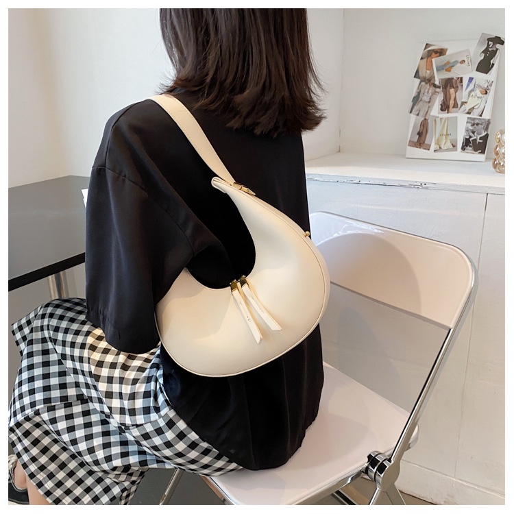 Túi đeo chéo dây kim loại phong cách Vintage cho nữ