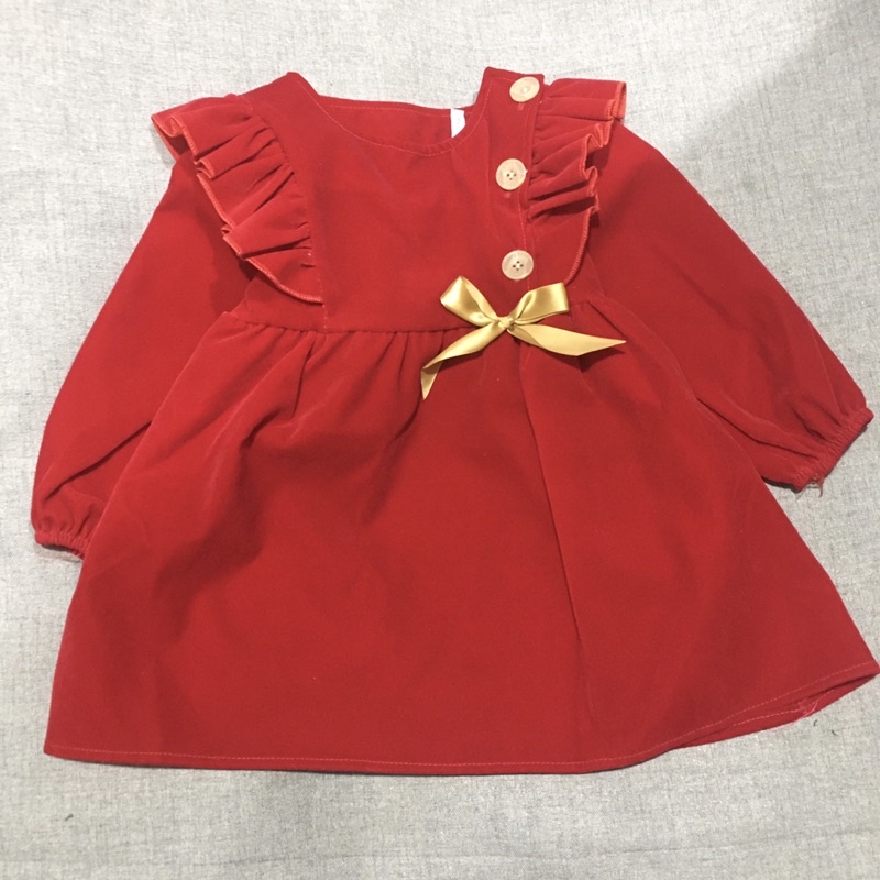 Váy nhung đỏ 3 CÚC mã 53067